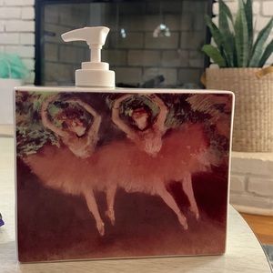 Degas Soap Dispenser
